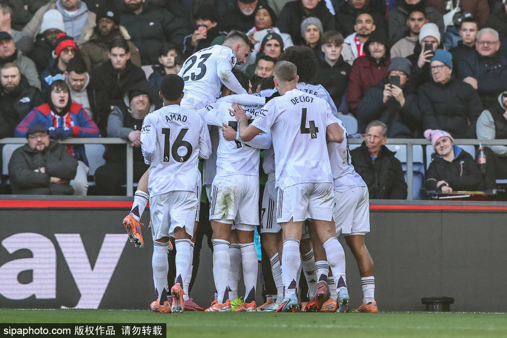 2025年蚌埠市职工乒乓球比赛在市体育中心开赛