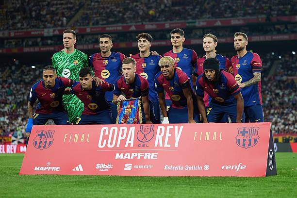 F1测试赛首日成绩：诺里斯创最快圈速，奥康88圈最多